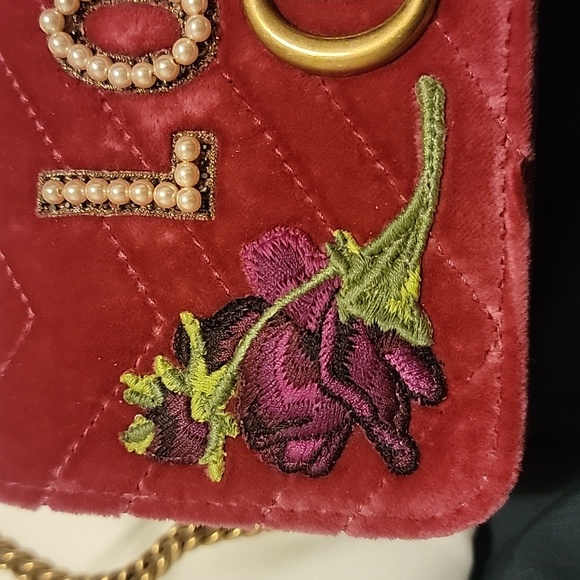 Gucci Velvet Love Embroidered Mini Handbag 🩷 - Picture 4 of 13